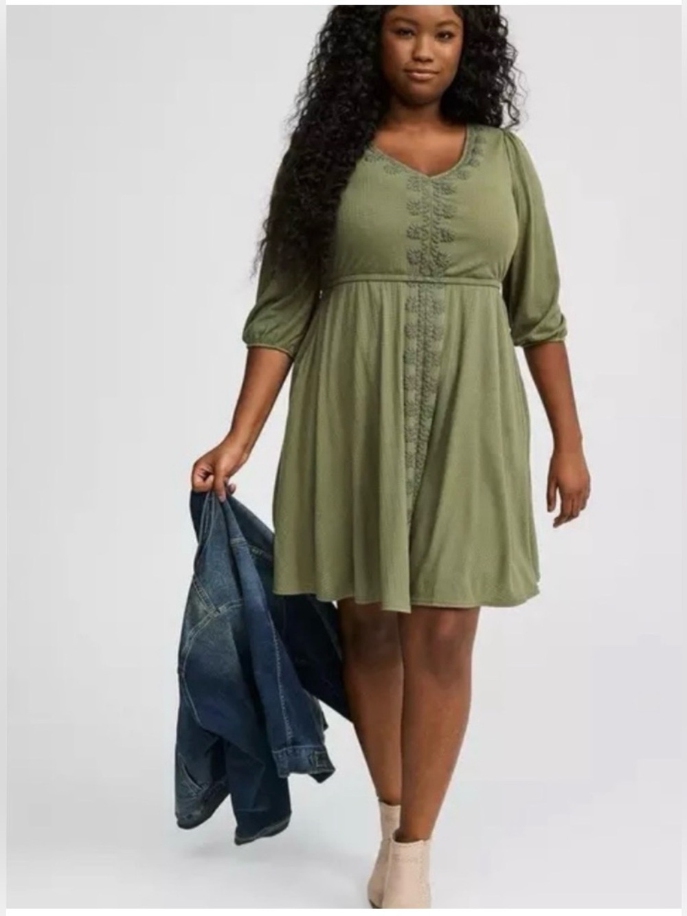 Torrid Olive Summer V-Neck Embroidered 3/4 Sleeve Skater Mini Dress Size 1X